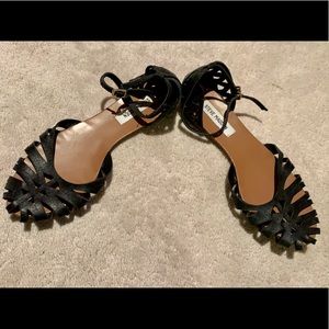 Black sandals/flats